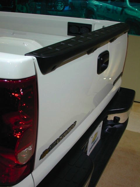 Chevrolet hybrid pickup bed