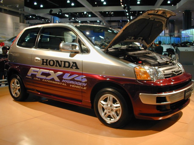 Honda FCX-V4 prototype