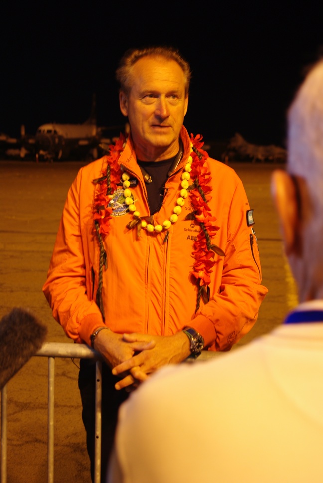 Borschberg tells of delay