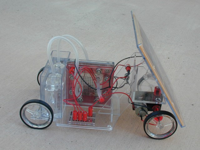 Thames & Kosmos fuel-cell car model