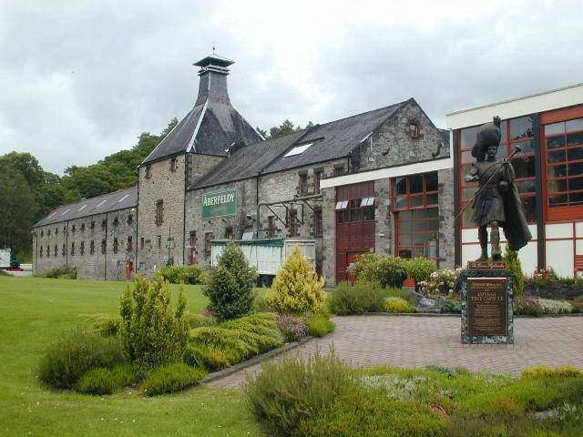 Dewar's Aberfeldy distillery