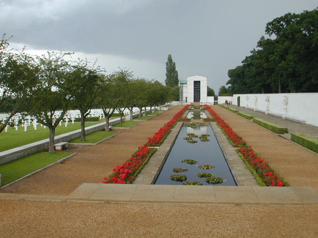 Cambridge American Cemetery